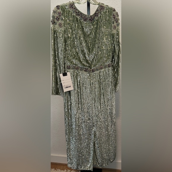 Mac Duggal | Long Sleeve Sequined Dress - Picture 4 of 5